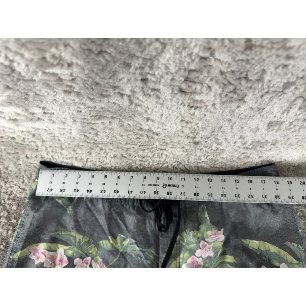 Rusty Size 36 Floral Tropical Hibiscus Print Board Shorts Swim Trunks Gray Men